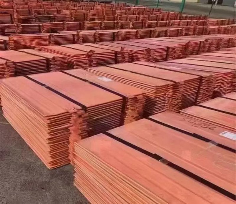 铜棒，一个常见的工业材料，它的应用范围广泛，从家庭装修到大型机械制造都有它的身影。今天，我们就来揭开铜棒的神秘面纱，看看它在不同领域中的精彩表现。